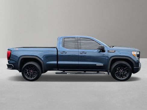 Used 2019 GMC Sierra 1500 Elevation w/ Elevation Value Package AWD/4WD image 3
