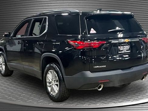 Used 2023 Chevrolet Traverse LT FWD image 4