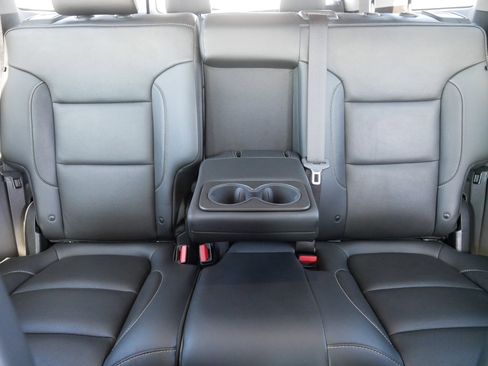 Used 2019 GMC Acadia SLT w/ Black Edition image 13