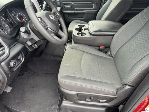 Used 2026 RAM 2500 Big Horn AWD/4WD image 9