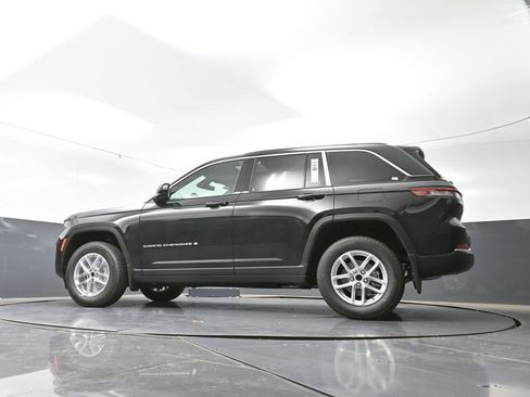 New 2025 Jeep Grand Cherokee Laredo X w/ Luxury Tech Group I image 49