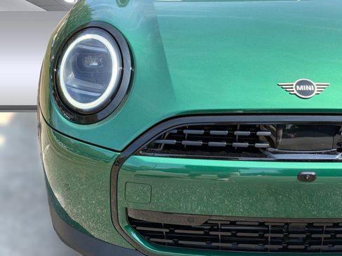 New 2026 MINI Cooper 4-Door Hardtop image 11