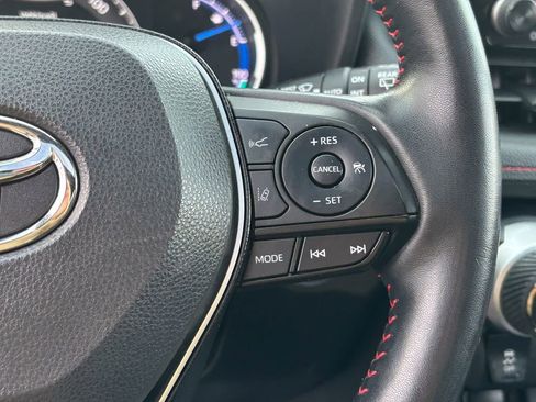 Certified 2021 Toyota RAV4 SE image 29