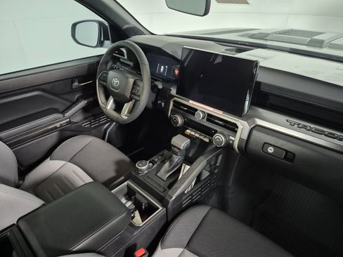 New 2026 Toyota Tacoma SR5 image 30