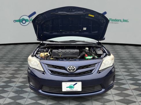 Used 2012 Toyota Corolla LE image 11