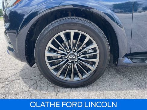 Used 2022 INFINITI QX80 Sensory w/ Cargo Package AWD/4WD image 22
