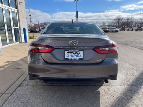 Used 2024 Toyota Camry LE image 6