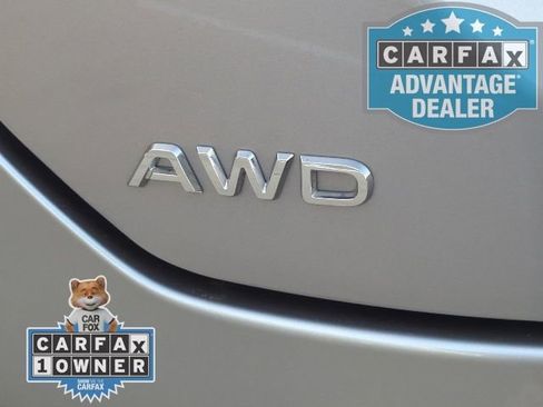 Used 2025 Honda Pilot Touring image 29