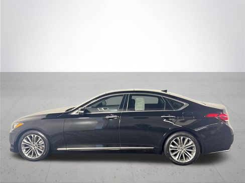 Used 2015 Hyundai Genesis 3.8 image 9