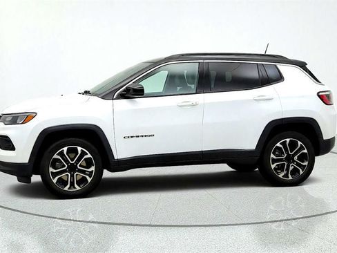 Used 2023 Jeep Compass Limited AWD/4WD image 8