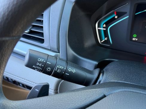 Used 2023 Honda Odyssey EX image 22