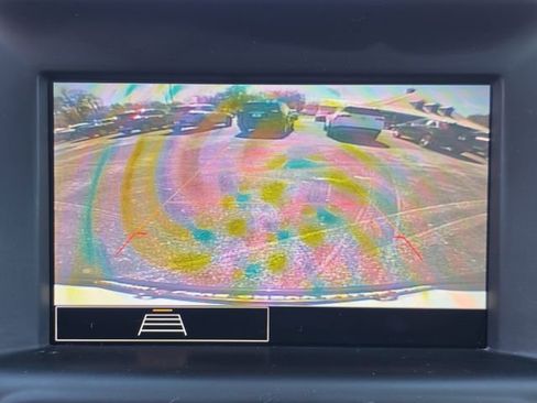 Used 2023 GMC Terrain SLE w/ Driver Convenience Package image 24