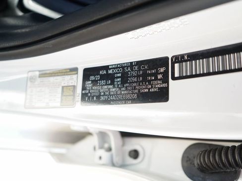 Used 2024 Kia Forte LXS image 36