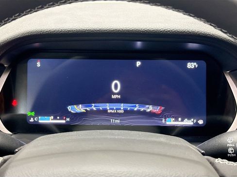 New 2025 Jeep Grand Cherokee L Laredo image 33