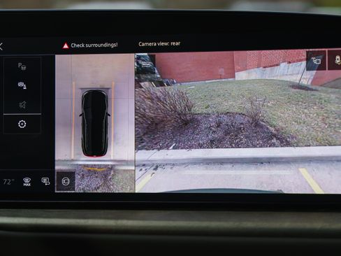 New 2025 Audi Q5 Premium image 16