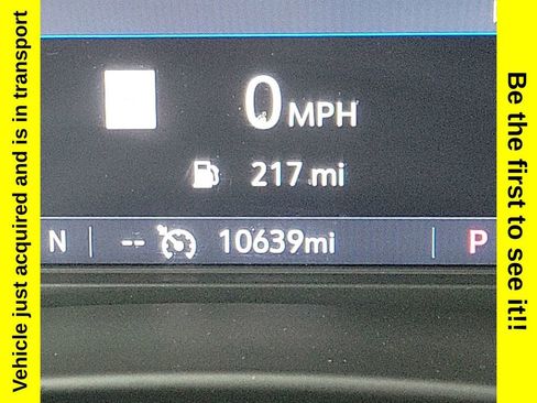 Used 2024 Buick Enclave Essence w/ Experience Buick Package image 6