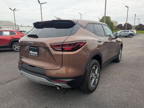 Used 2023 Chevrolet Blazer LT AWD/4WD image 8