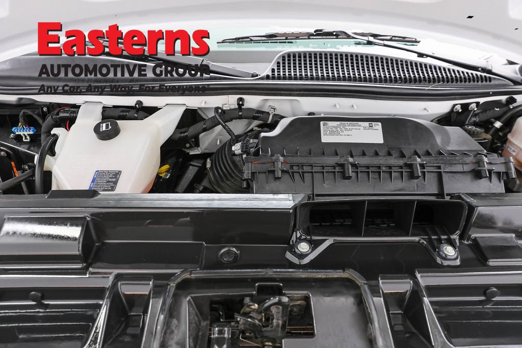 Used 2024 Chevrolet Express 3500 LT w/ LT Preferred Equipment Group RWD image 8