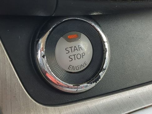 Used 2018 Nissan Murano SL image 27