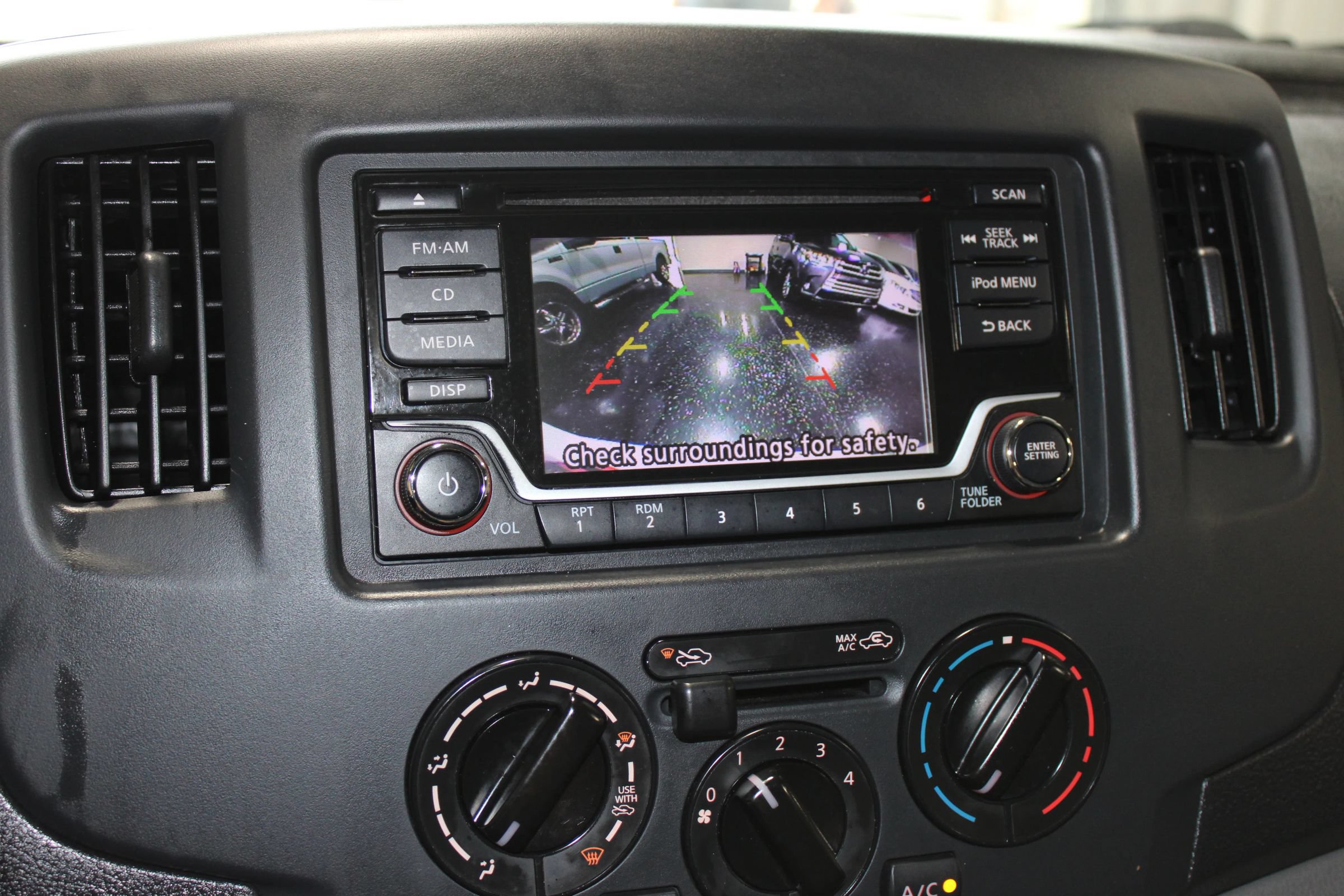 Used 2018 Nissan NV200 SV FWD image 16