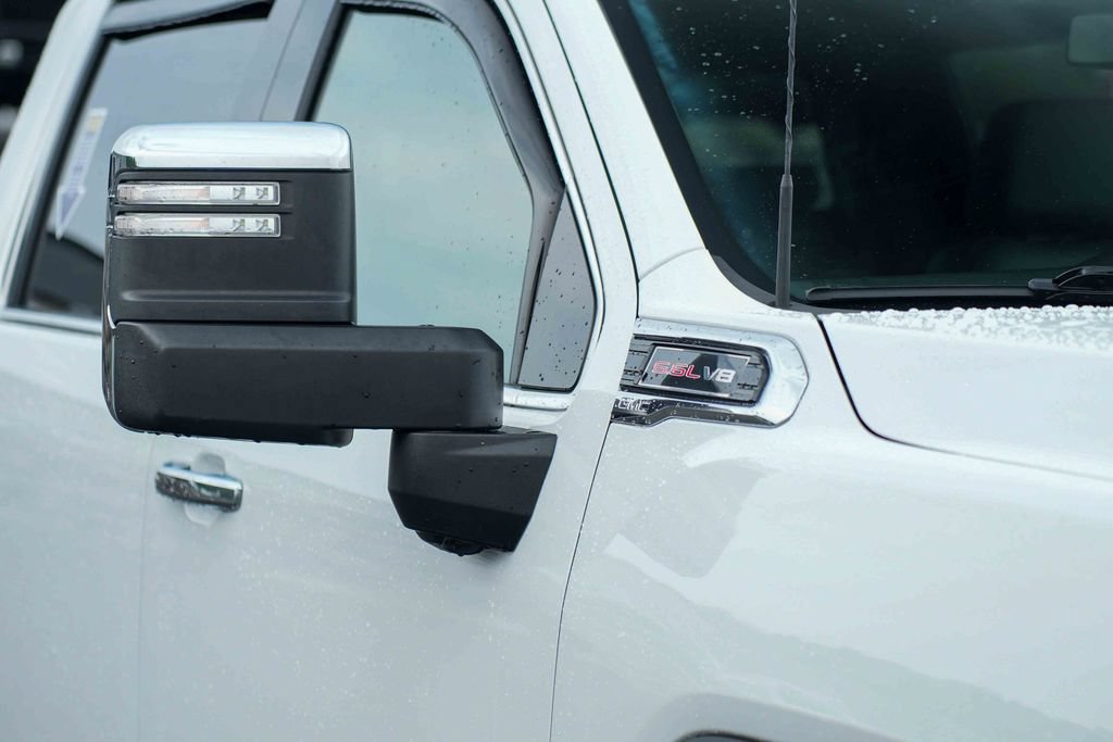 Used 2022 GMC Sierra 2500 SLT w/ SLT Convenience Package AWD/4WD image 9