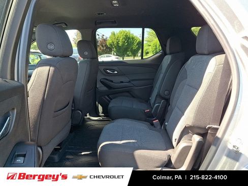 Used 2023 Chevrolet Traverse LT w/ LPO, Floor Liner Package AWD/4WD image 12