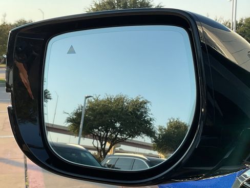 New 2026 Nissan Armada Platinum image 10