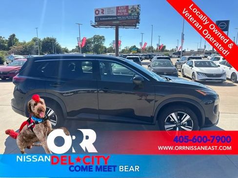 Used 2026 Nissan Rogue SL AWD/4WD image 6