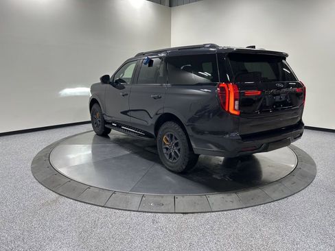 Used 2025 Ford Expedition Tremor image 7