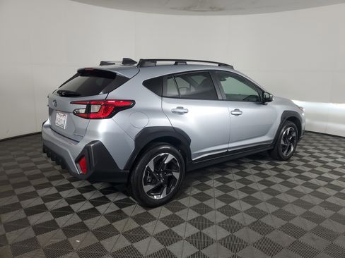 Used 2025 Subaru Crosstrek 2.5i Limited w/ Crosstrek Mirror Package image 4