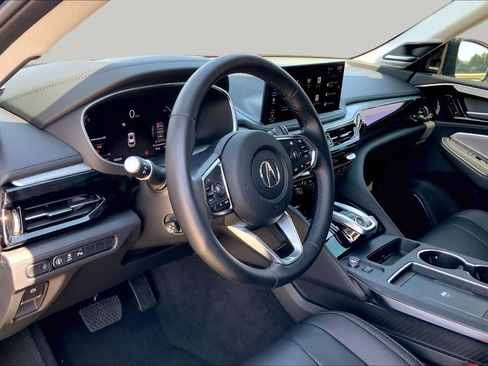 Used 2026 Acura MDX FWD w/ Technology Package image 17