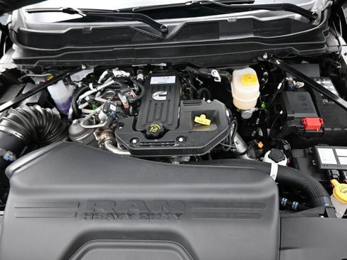 New 2026 RAM 3500 Big Horn AWD/4WD image 29