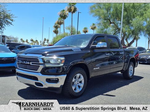 Used 2022 RAM 1500 Laramie AWD/4WD image 1