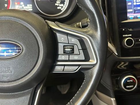 Used 2020 Subaru Forester Premium AWD/4WD image 23