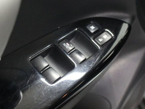 Used 2023 Mitsubishi Eclipse Cross LE image 20