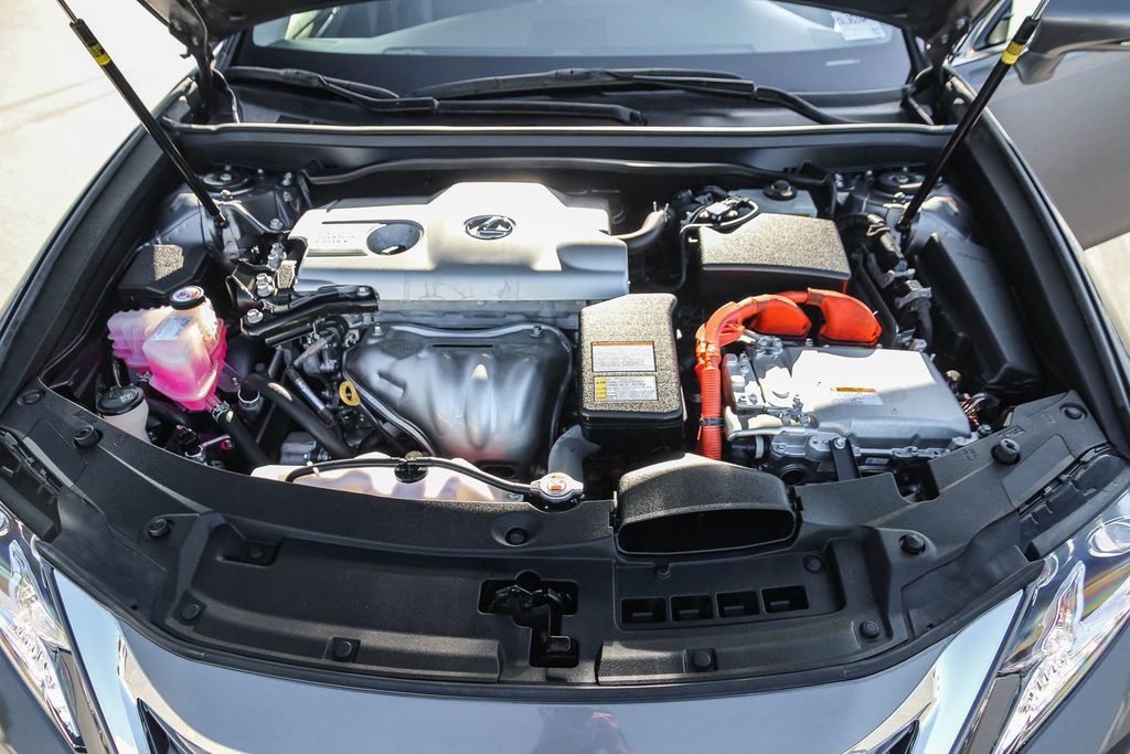 Used 2017 Lexus ES 300h w/ Luxury Package FWD image 26