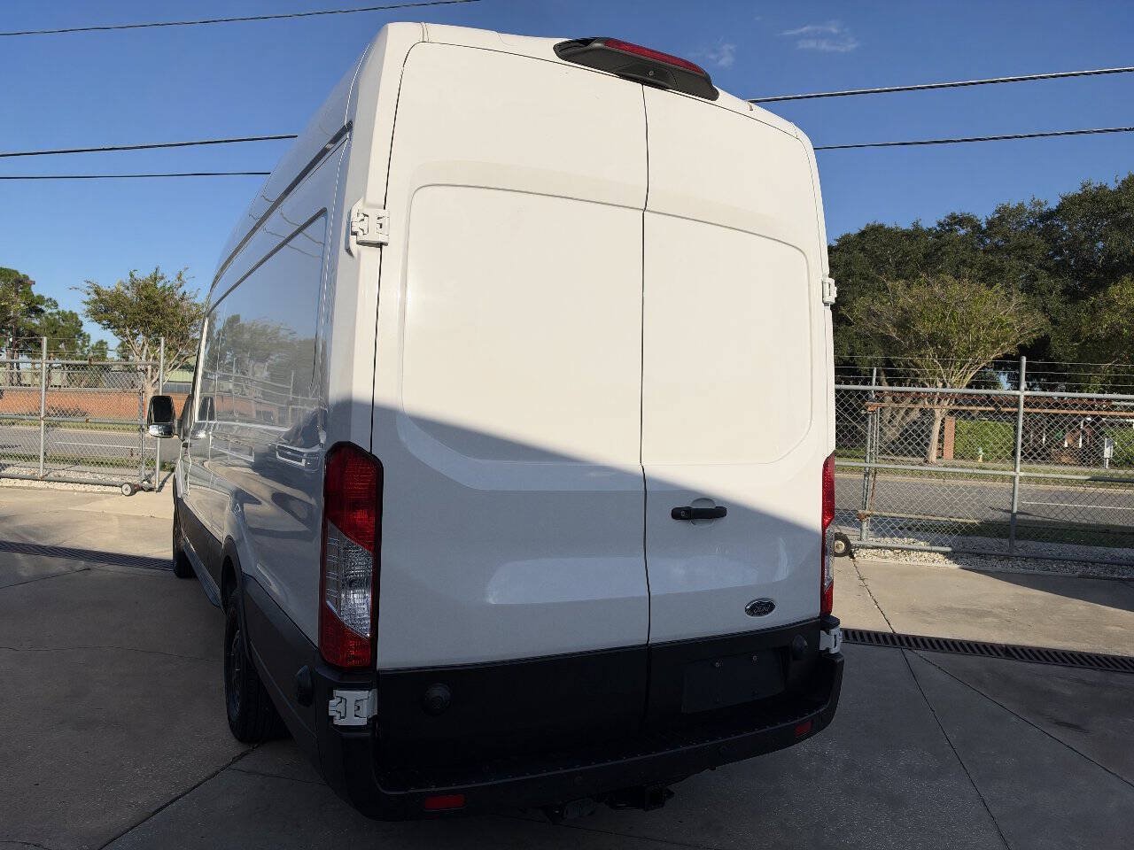 Used 2019 Ford Transit 350 148 High Roof Extended RWD image 9