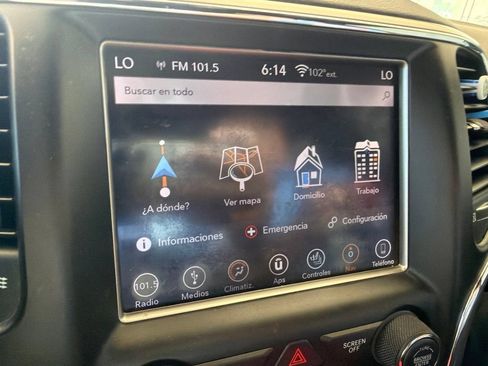 Used 2018 Jeep Grand Cherokee Limited w/ Luxury Group II AWD/4WD image 12