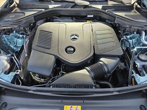 Used 2026 Mercedes-Benz GLC 300 image 16