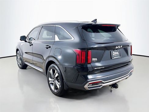 Used 2023 Kia Sorento SX Prestige image 5