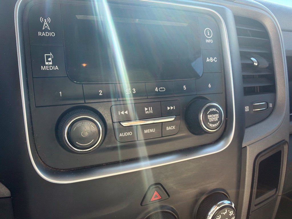 Used 2015 RAM 1500 ST w/ SXT Appearance Group AWD/4WD image 12