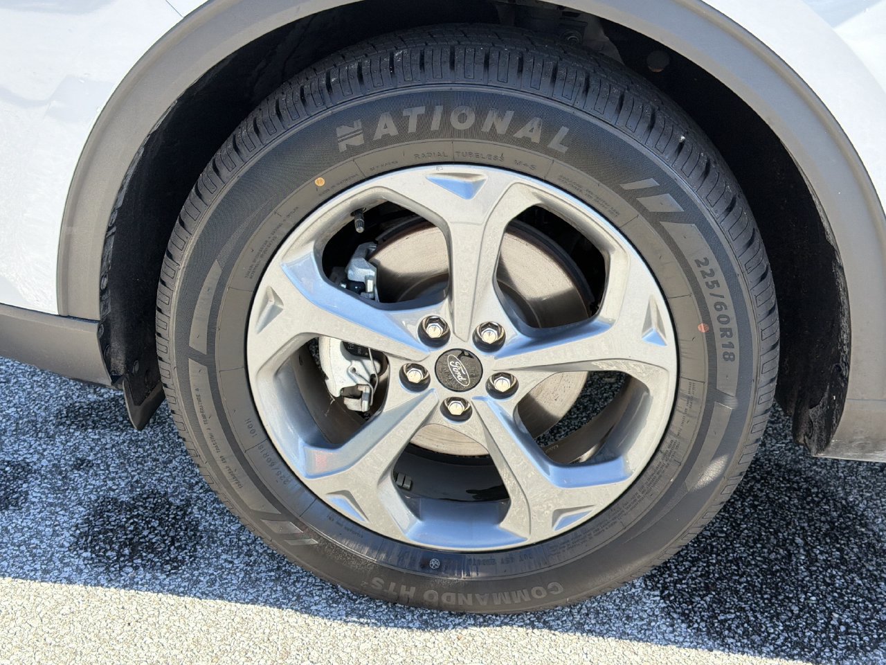 Used 2025 Ford Escape ST-Line FWD image 30