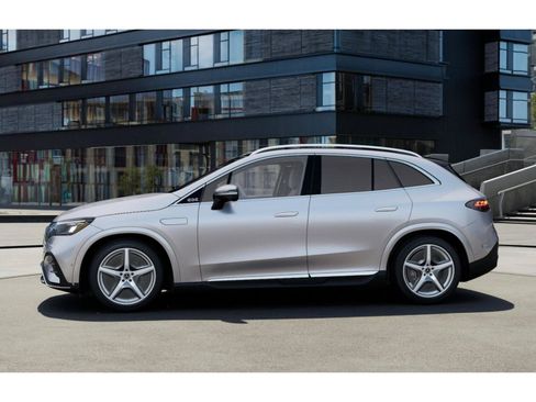 New 2026 Mercedes-Benz EQE 320 4MATIC SUV image 35