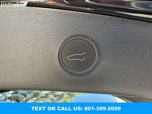 Used 2023 Tesla Model 3 Performance AWD/4WD image 29