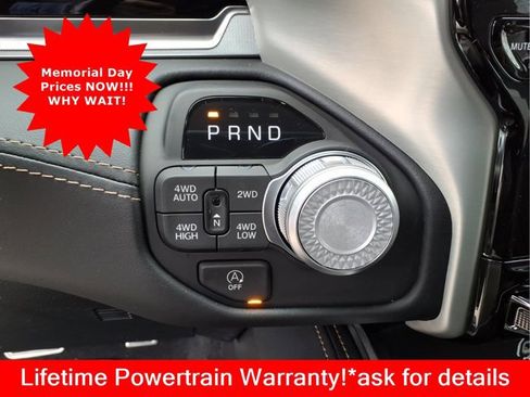 New 2026 RAM 1500 Tungsten w/ Trailer Tow Group AWD/4WD image 15