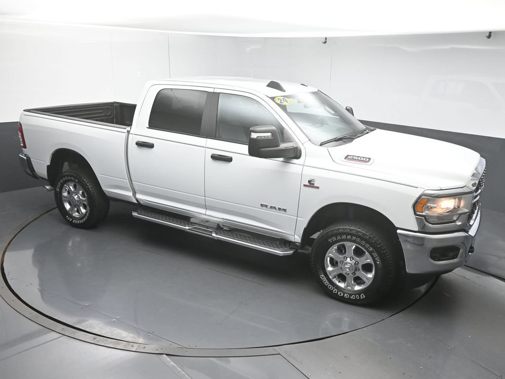 Used 2024 RAM 2500 Big Horn w/ Off Road Package AWD/4WD image 39
