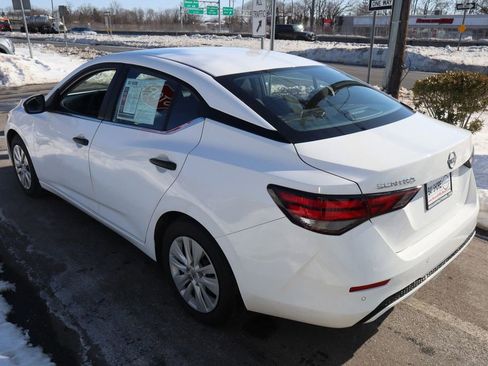 Certified 2025 Nissan Sentra S FWD image 7