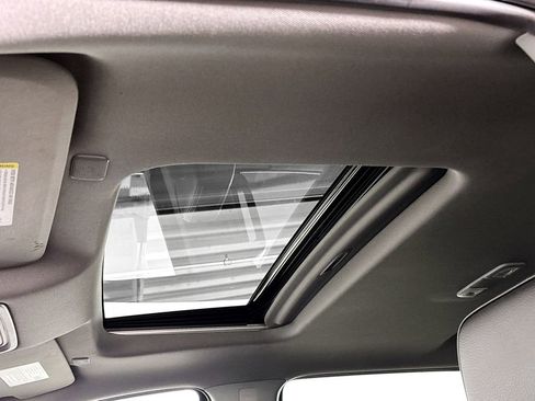 Used 2022 GMC Sierra 1500 Denali w/ Denali Reserve Package image 19