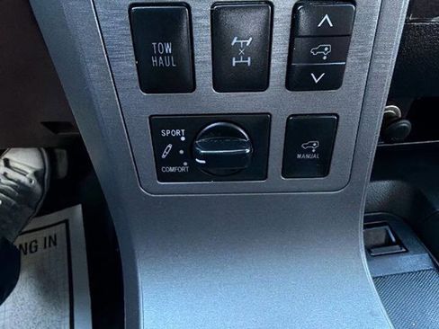 Used 2014 Toyota Sequoia Platinum AWD/4WD image 13
