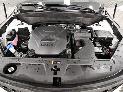 Used 2025 Kia Telluride SX X-Line AWD/4WD image 12